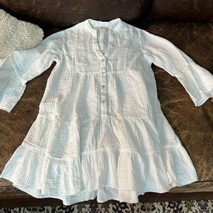 Like new white dress